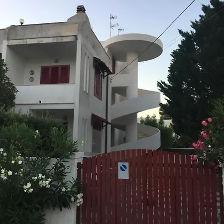 Holiday home Attico Mimose Baia Verde *