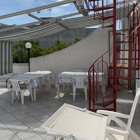 Attico Mimose Baia Verde Holiday home